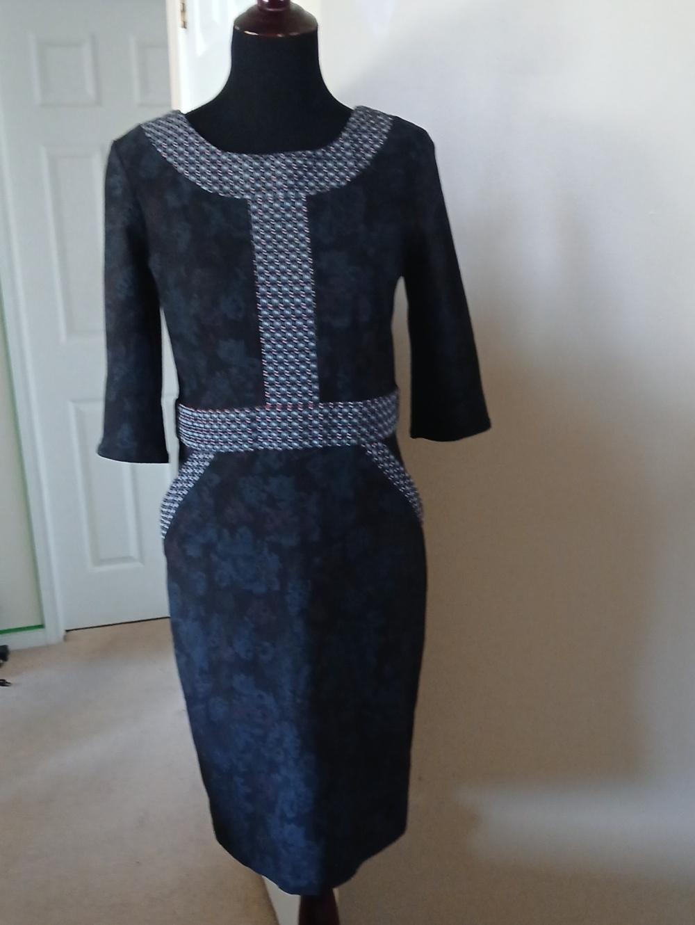 Dark Navy Long Sleeve Sheath Dress with Contrast Trim